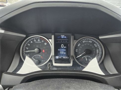 Used 2022 Toyota Tacoma SR5 image 23