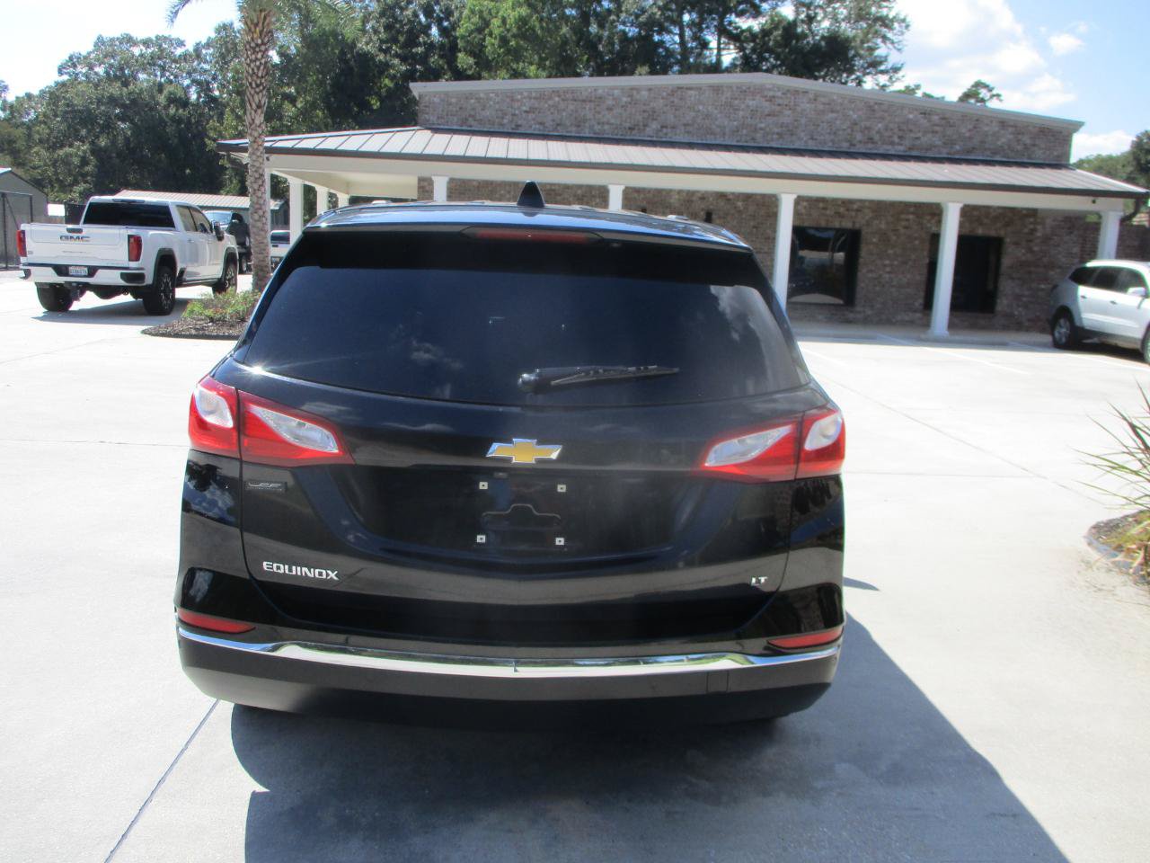 Used 2018 Chevrolet Equinox LT FWD image 26