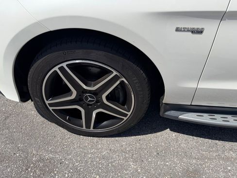 Used 2017 Mercedes-Benz GLE 43 AMG 4MATIC image 9