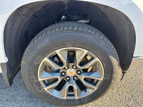 New 2026 Chevrolet Silverado 1500 LT w/ Texas Edition Plus AWD/4WD image 11