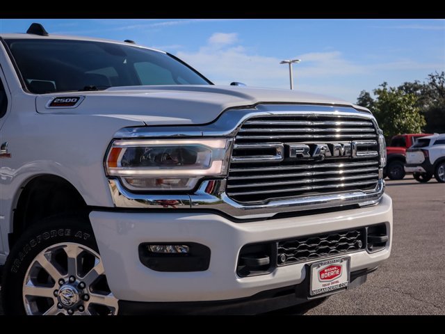 Used 2023 RAM 2500 Laramie AWD/4WD image 2