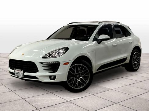 Used 2016 Porsche Macan S image 1