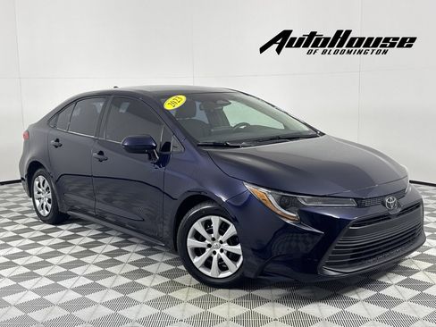 Used 2023 Toyota Corolla LE image 1