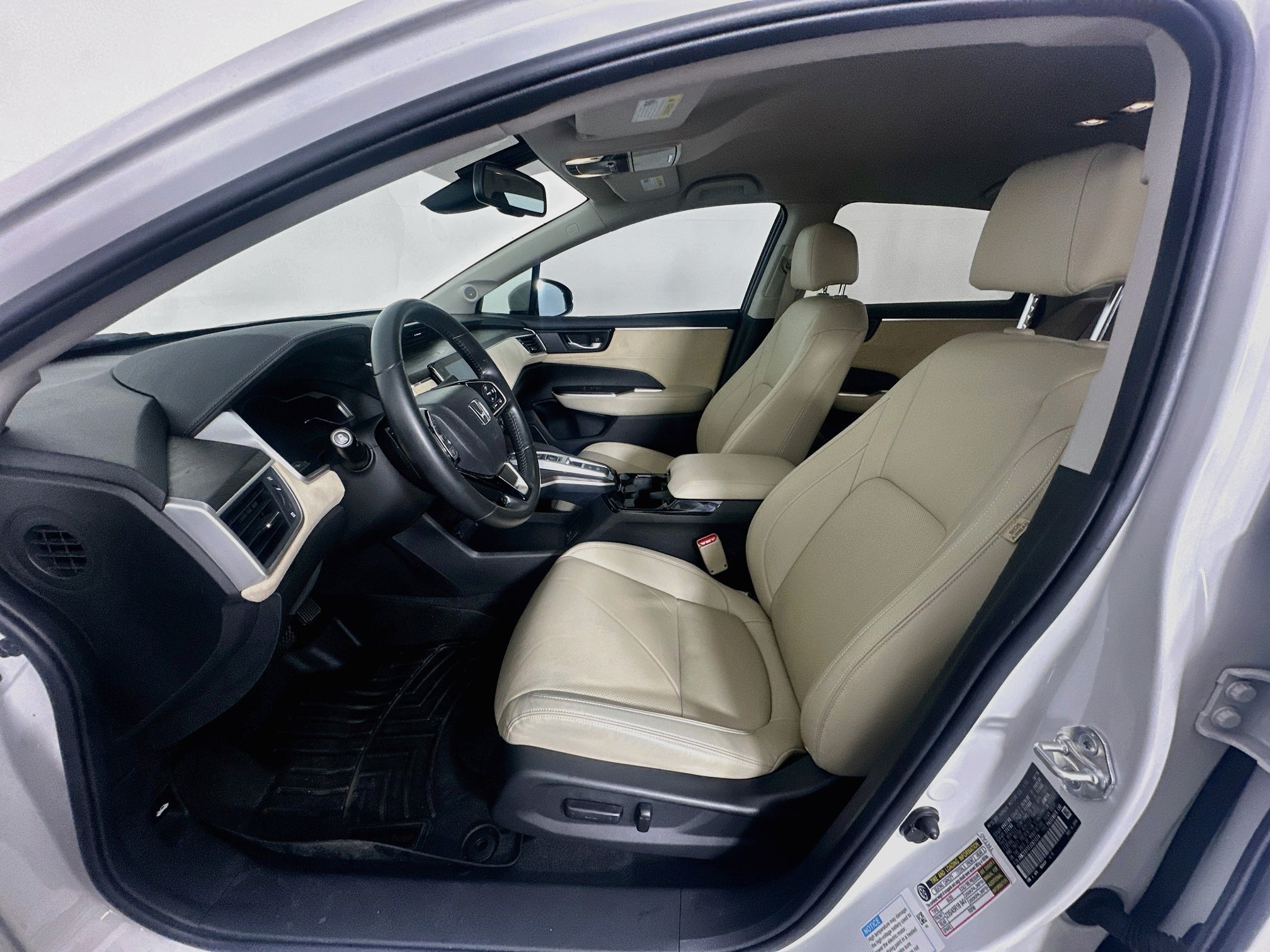 Used 2018 Honda Clarity Touring image 13
