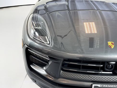 Certified 2022 Porsche Macan GTS image 27