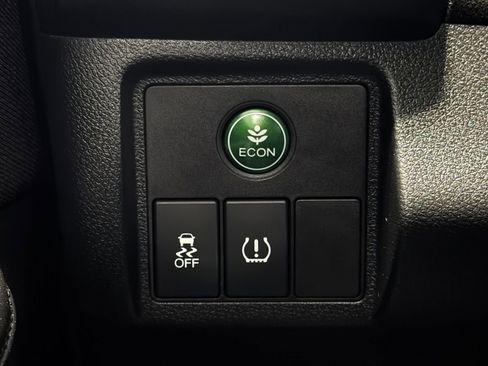 Used 2022 Honda HR-V LX image 27