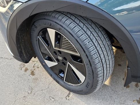 New 2026 Hyundai Ioniq 5 SEL image 8