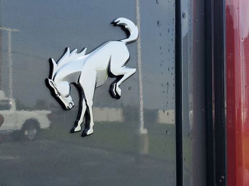 New 2025 Ford Bronco Badlands image 7