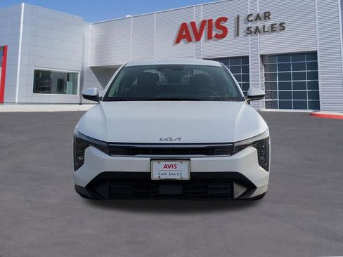 Used 2025 Kia K4 FWD image 2