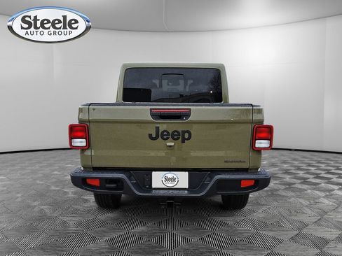 New 2026 Jeep Gladiator Sport S image 4