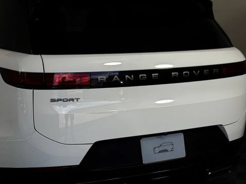 Certified 2026 Land Rover Range Rover Sport SE AWD/4WD image 16