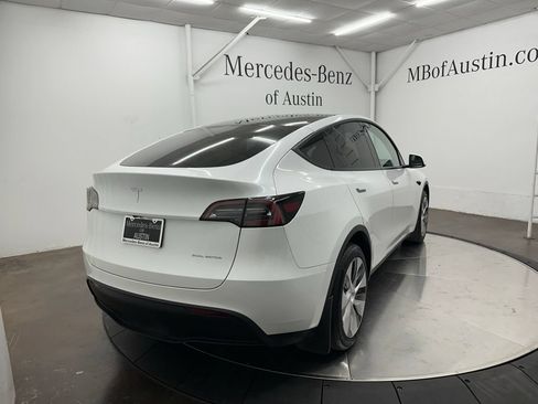 Used 2023 Tesla Model Y Long Range AWD/4WD image 7