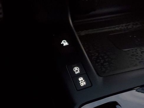 New 2024 Jaguar E-PACE R-Dynamic SE image 33