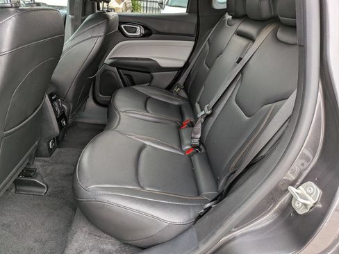 Used 2024 Jeep Compass Limited AWD/4WD image 29