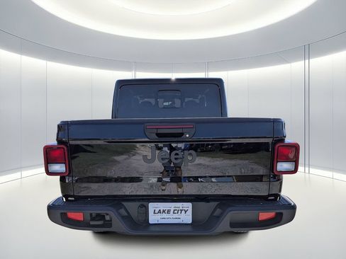 New 2026 Jeep Gladiator Sport AWD/4WD image 5