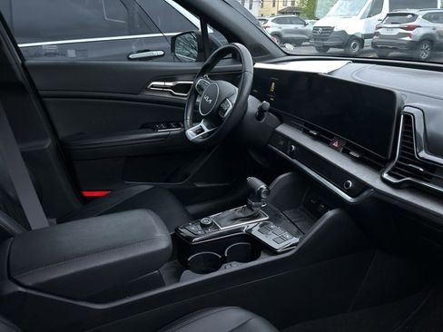 Used 2023 Kia Sportage X-Line AWD/4WD image 9