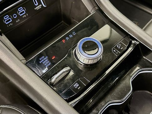 Used 2023 Jeep Grand Cherokee 4WD 4xe image 25
