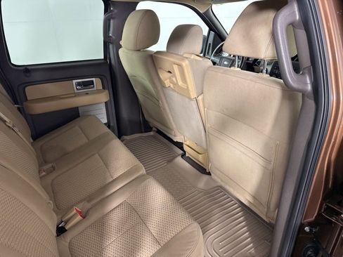 Used 2011 Ford F150 XLT w/ XLT Chrome Pkg image 16