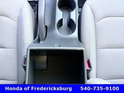 Used 2019 Hyundai Elantra Value Edition w/ Winter Weather Package FWD image 31