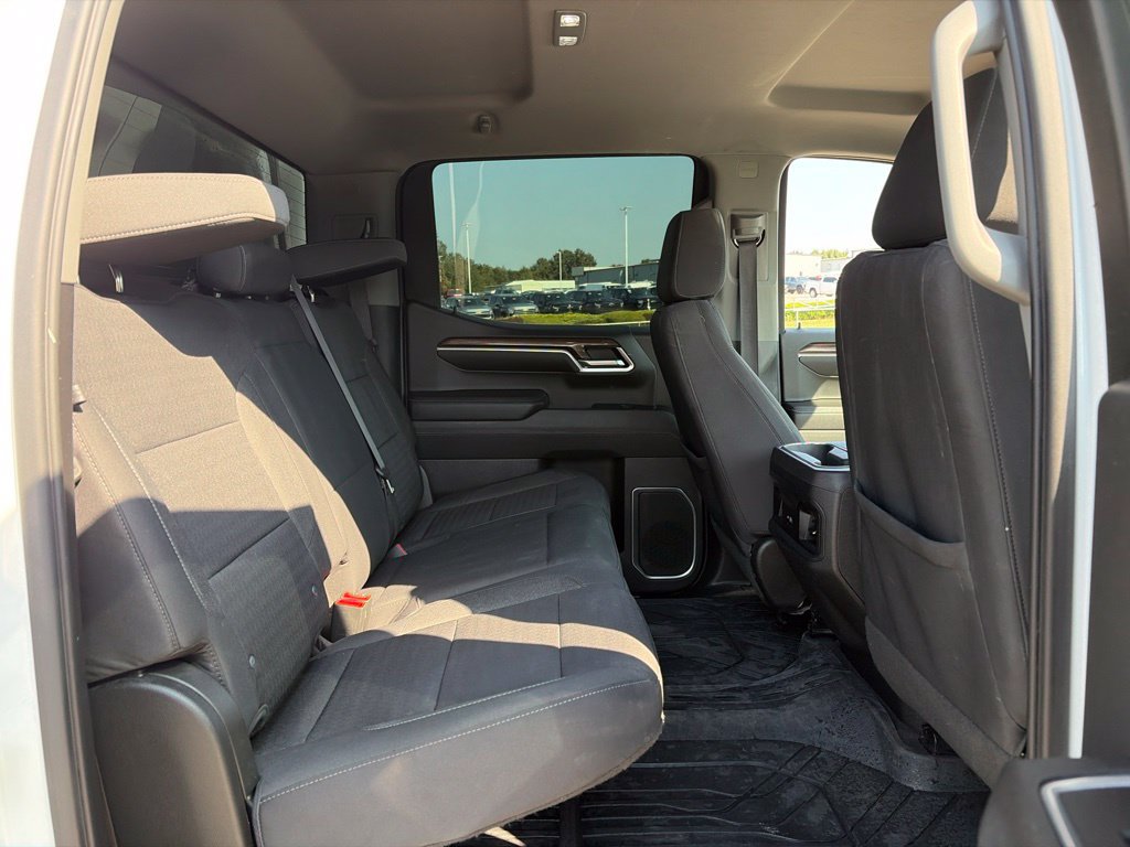 Used 2023 Chevrolet Silverado 1500 RST AWD/4WD image 30