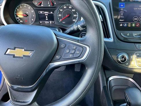 Used 2023 Chevrolet Malibu LT image 19