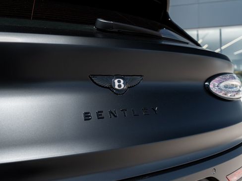 Certified 2026 Bentley Bentayga Speed AWD/4WD image 10