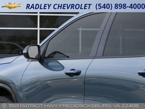 New 2026 Chevrolet Traverse RS image 12