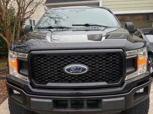 Used 2019 Ford F150 XL w/ Equipment Group 101A Mid RWD image 2