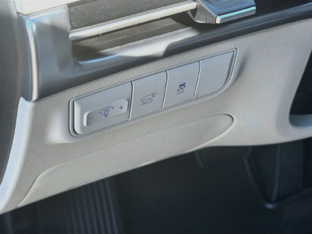 New 2026 Hyundai Tucson SEL Plus FWD image 10