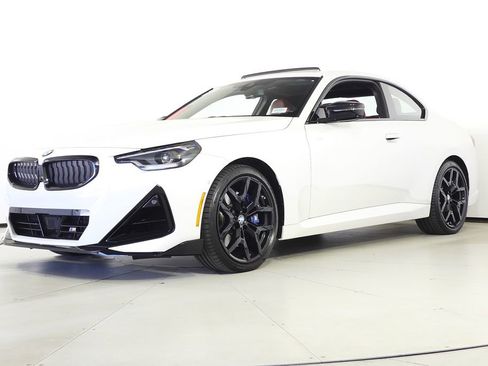 Used 2025 BMW M240i xDrive Coupe w/ Parking Assistance Package AWD/4WD image 2