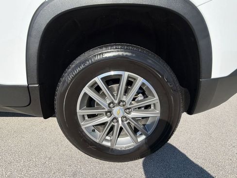 Certified 2023 Chevrolet Traverse LT image 37