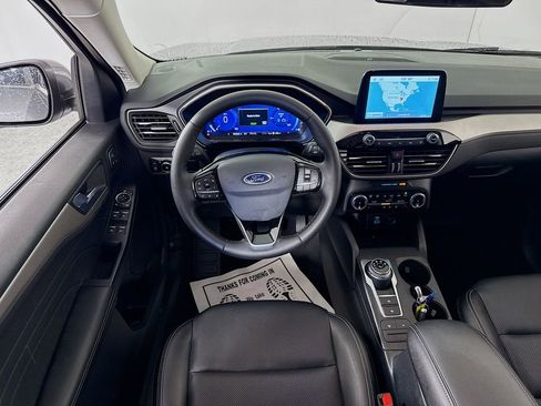 Certified 2022 Ford Escape SEL w/ Technology Package FWD image 3