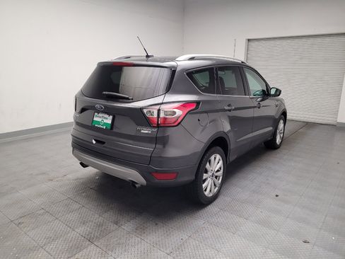 Used 2017 Ford Escape Titanium AWD/4WD image 9