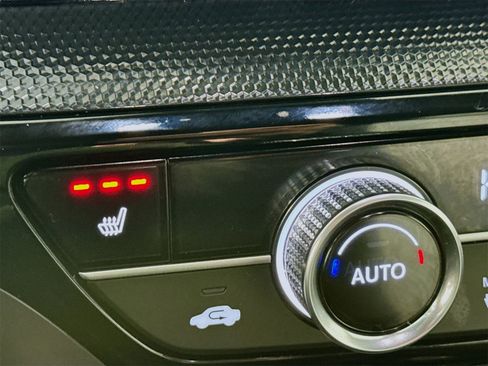 Used 2025 Honda CR-V Sport Touring image 17