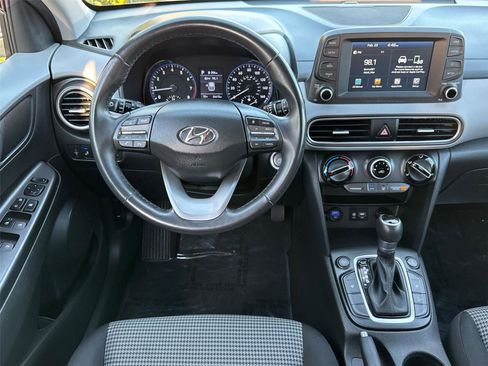 Used 2019 Hyundai Kona SEL w/ SEL Tech Package 02 image 20