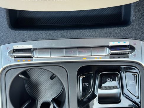 Used 2025 Kia Carnival SX Prestige FWD image 35