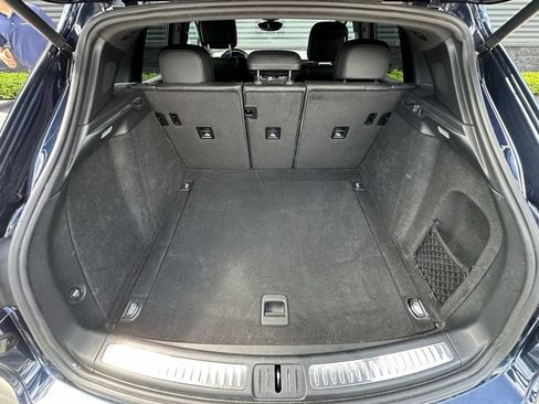 Certified 2018 Porsche Macan S AWD/4WD image 41