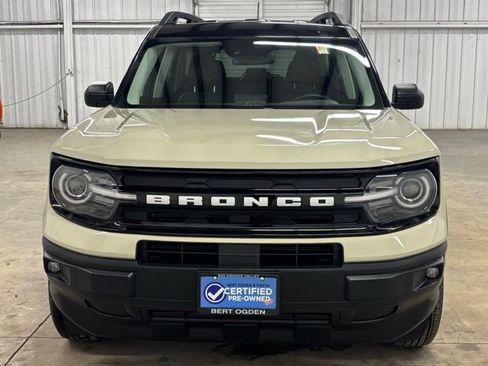 Used 2024 Ford Bronco Sport Outer Banks w/ Tech Package AWD/4WD image 2