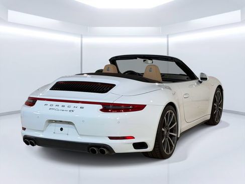 Certified 2017 Porsche 911 Carrera 4S AWD/4WD image 7