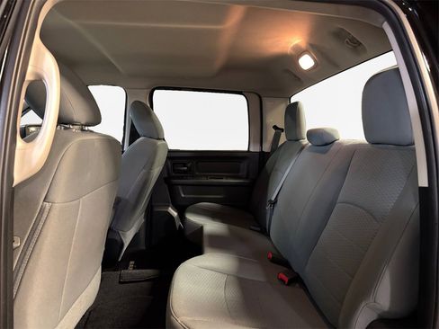 Used 2018 RAM 1500 Express w/ Express Value Package image 24