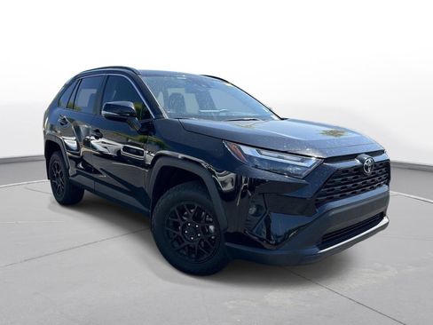 Certified 2024 Toyota RAV4 XLE w/ Convenience Package FWD image 5