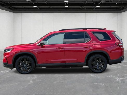 Used 2025 Honda Pilot Black Edition image 8