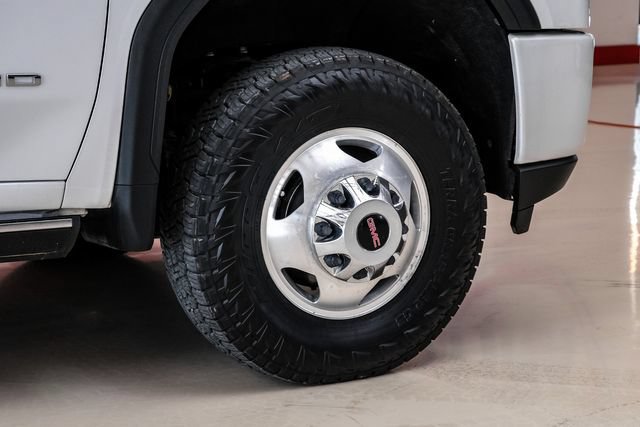 Used 2022 GMC Sierra 3500 Denali w/ Denali Ultimate Package AWD/4WD image 55