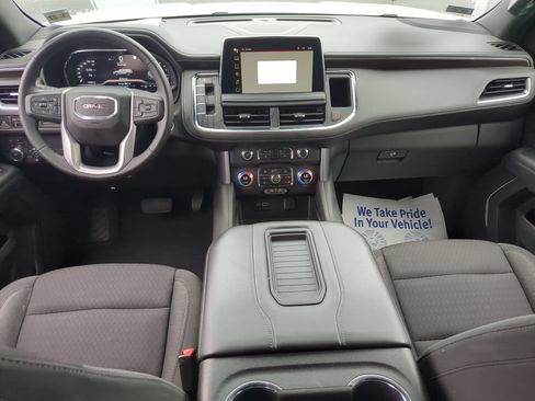 Certified 2022 GMC Yukon SLE w/ Gmc Pro Safety Plus Package AWD/4WD image 19