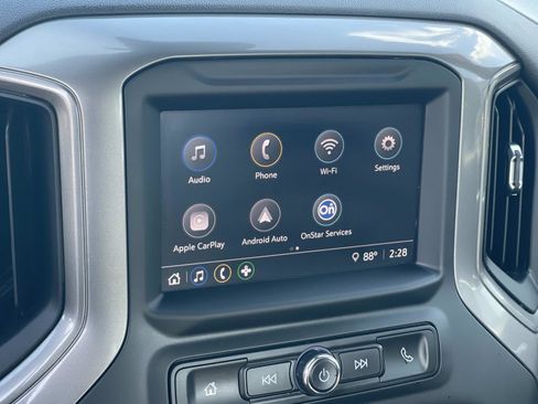 Used 2025 Chevrolet Silverado 1500 W/T image 12