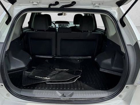 Used 2014 Toyota Prius V Three FWD image 7