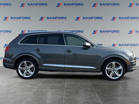 Used 2019 Audi Q7 3.0T Prestige AWD/4WD image 6