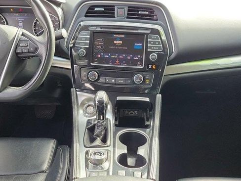 Used 2019 Nissan Maxima 3.5 SV w/ Floor Mat Group FWD image 14
