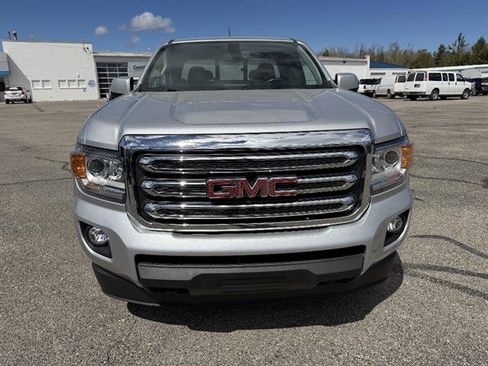 Used 2018 GMC Canyon SLE w/ SLE Convenience Package AWD/4WD image 2