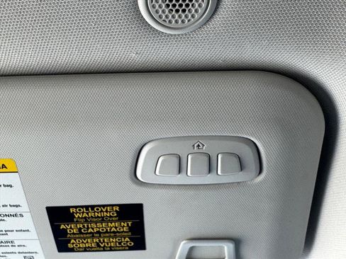 Used 2025 Ford Escape Platinum AWD/4WD image 20
